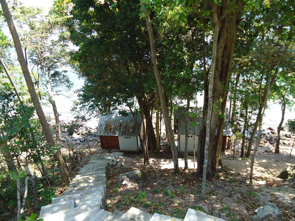 Treetop Guesthouse And Bungalows Sabang  Eksteriør billede